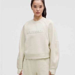 Lululemon Scuba Oversized Pullover *Wordmark size M/L